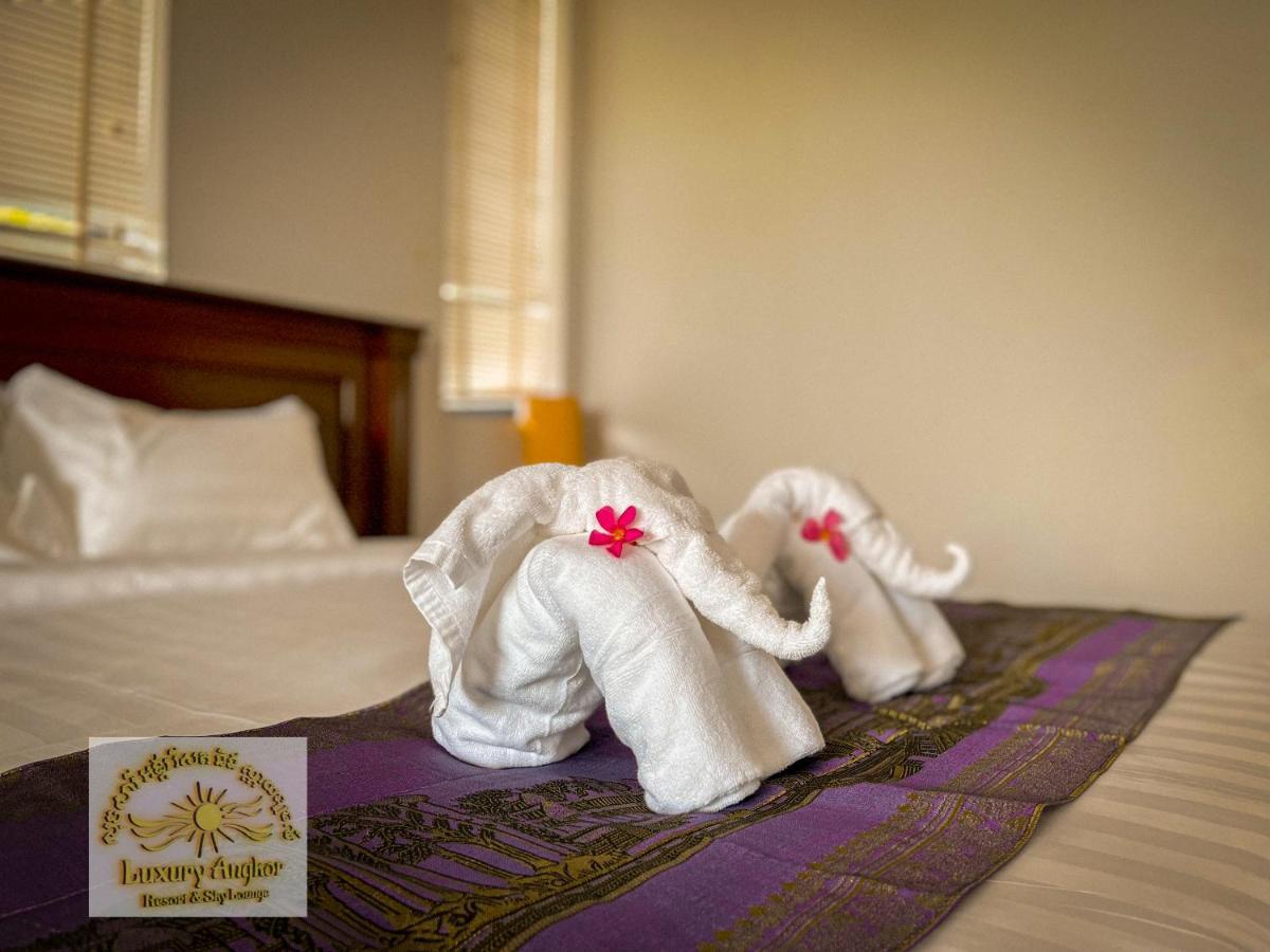 Luxury Angkor Resort & Sky Lounge Сиемрип Экстерьер фото